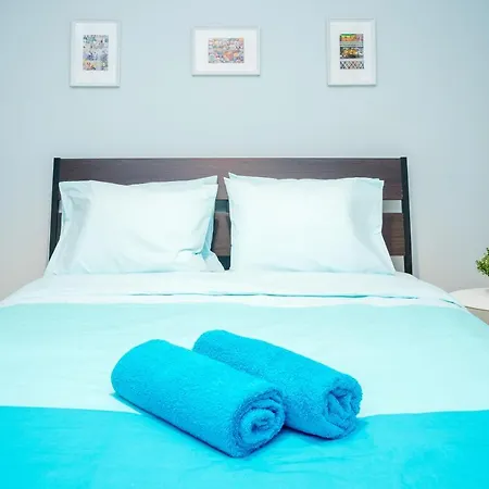 Houseloft Aqua Gardens